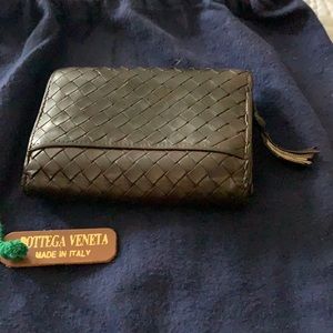 Authentic Bottega Veneta classic wallet